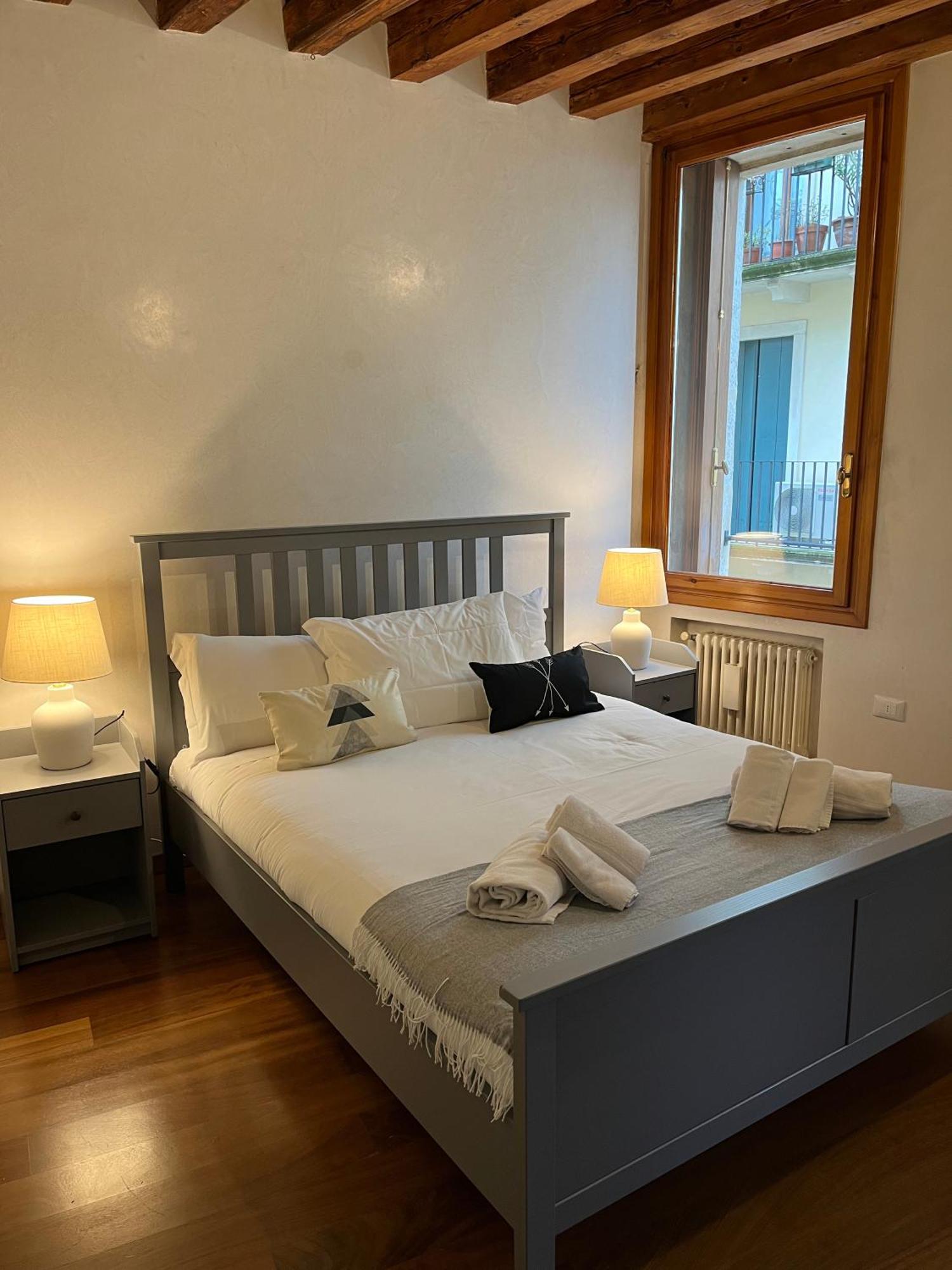 Il Campanile Appartement Vicenza Buitenkant foto