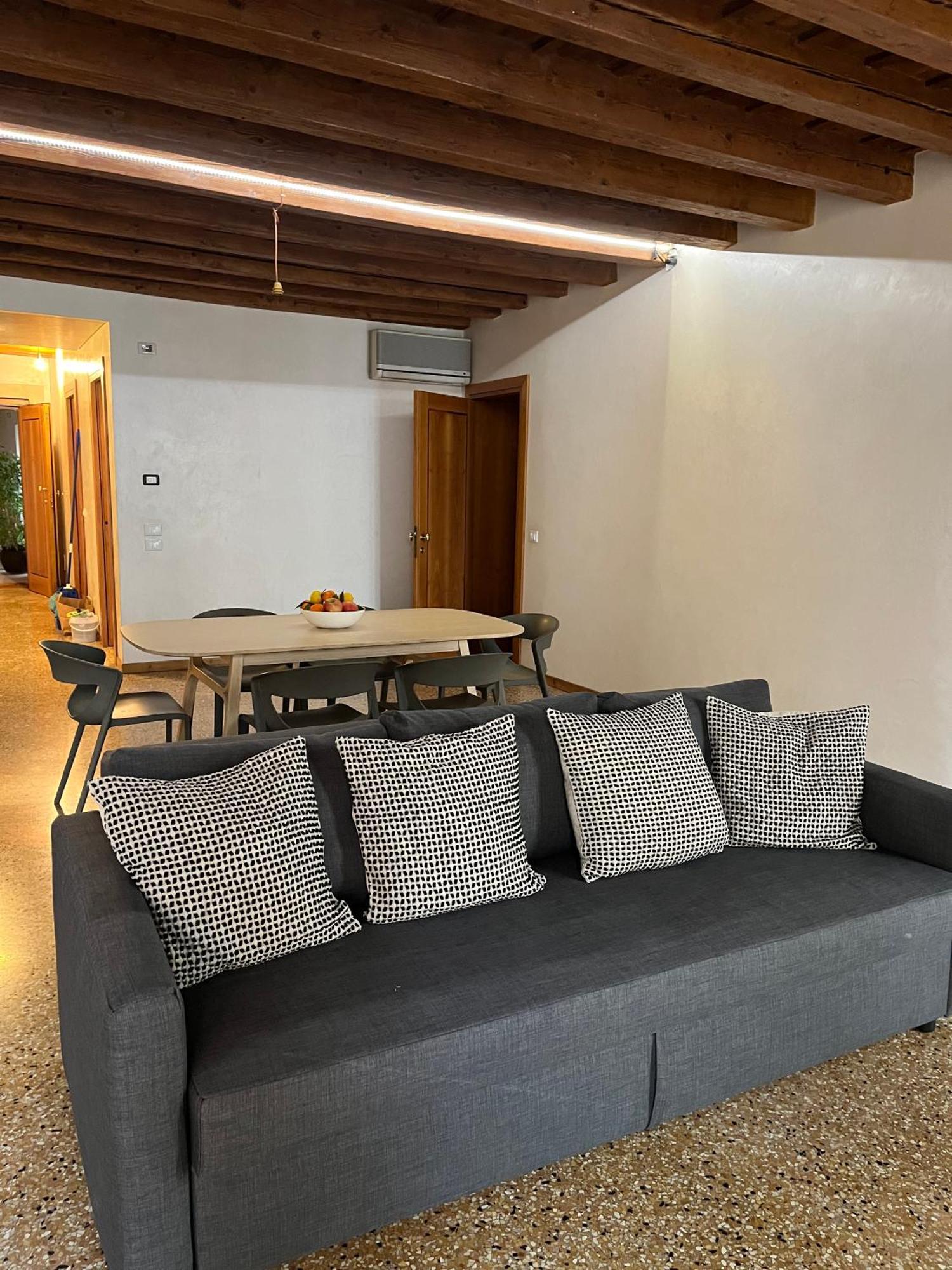 Il Campanile Appartement Vicenza Buitenkant foto